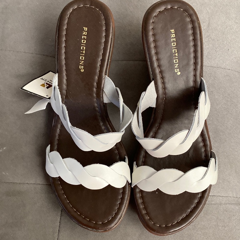 Predictions Sandals